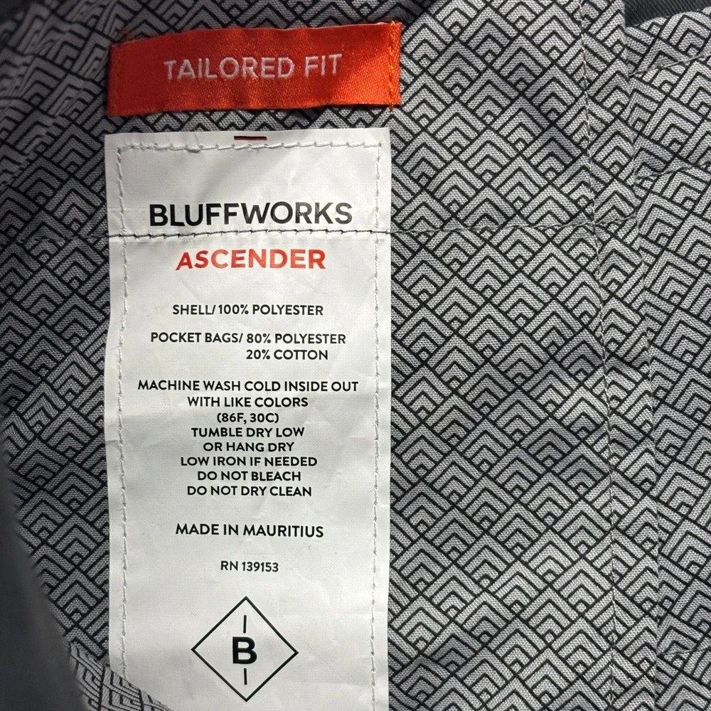 Bluffworks‎ Pants Mens 30x32 Gray Tailored Fit Performance Travel Ascender Chino